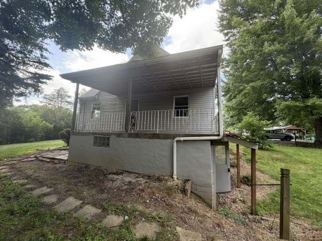 222 W Shaffer Rd — photo 2