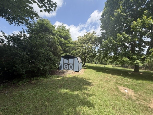 222 W Shaffer Rd — photo 4
