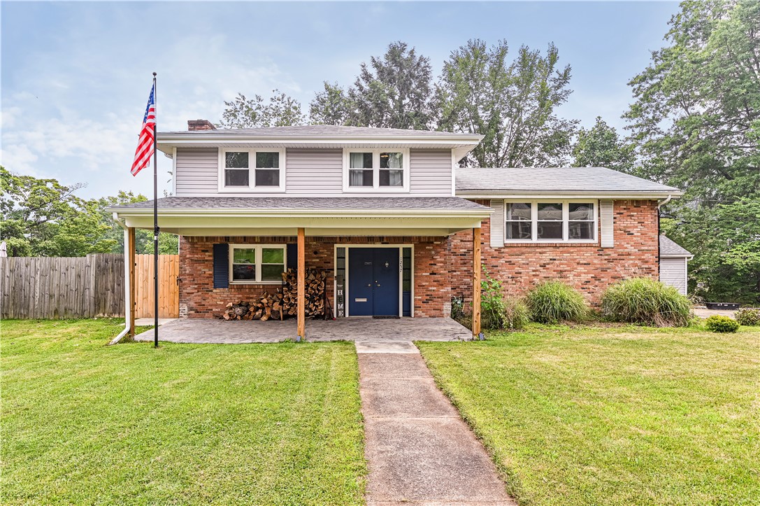 1257 Catalina Dr — photo 1