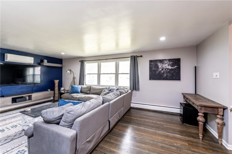1257 Catalina Dr — photo 5