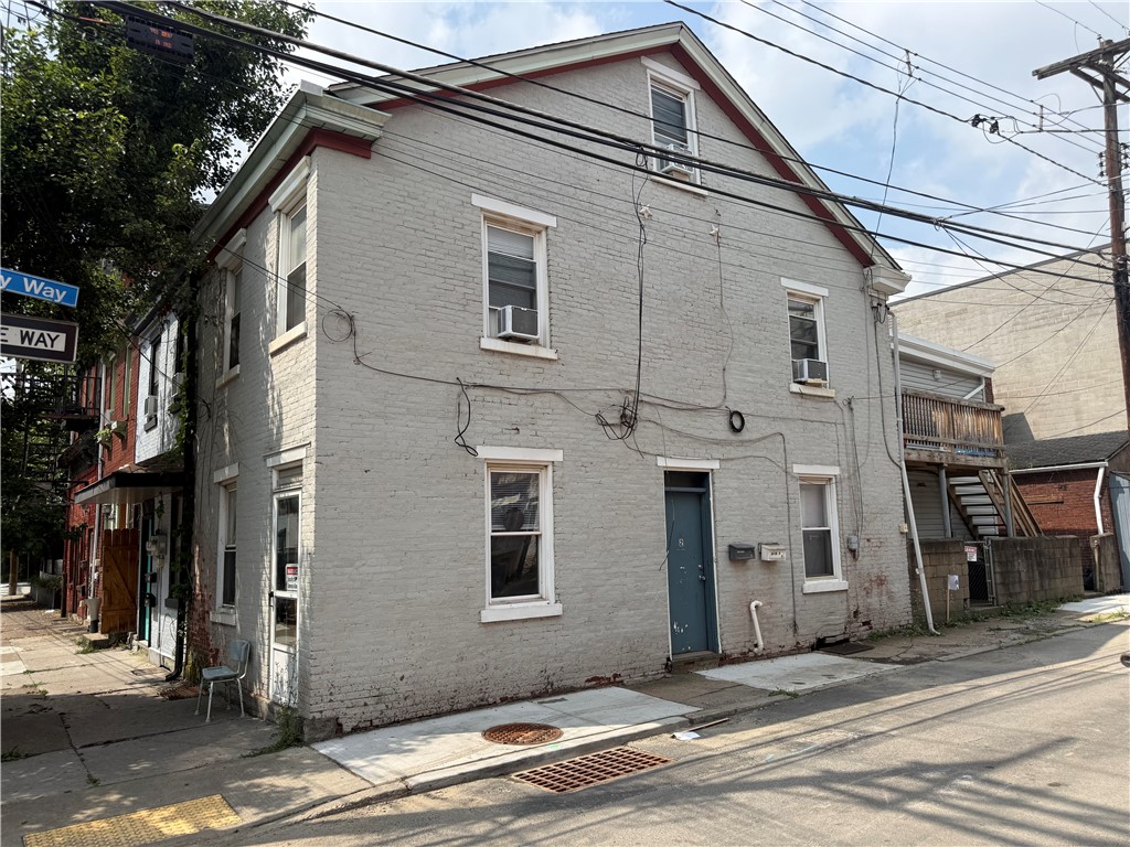 98 S 19th St — photo 1