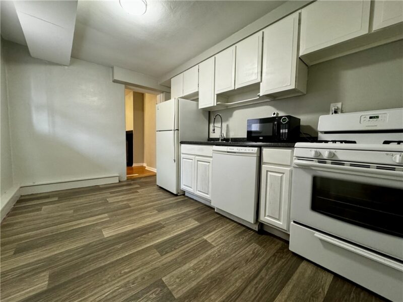 98 S 19th St — photo 7