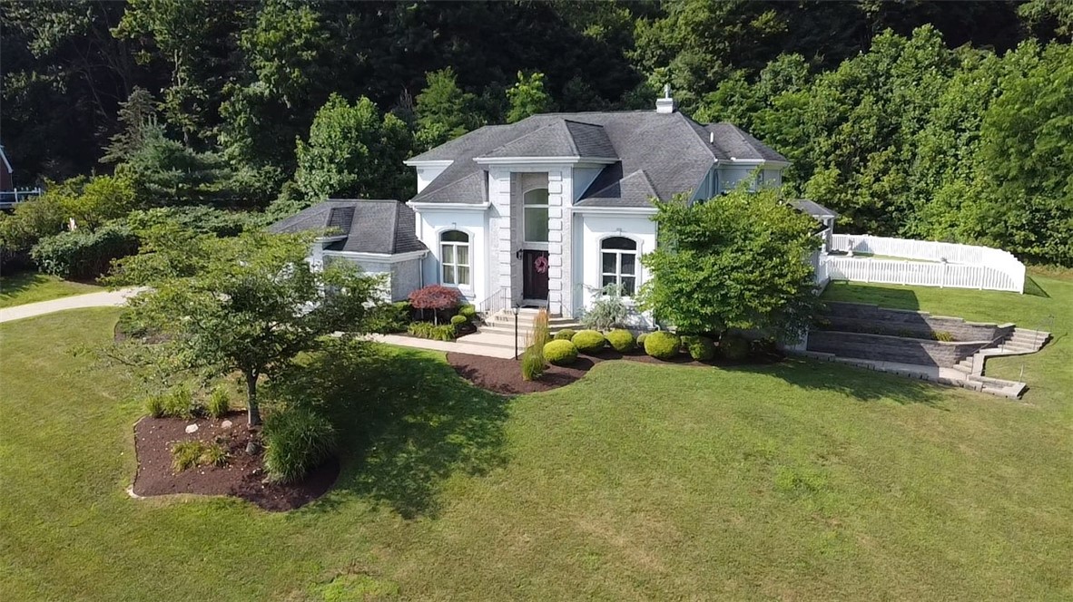 64 Wiggins Lane — photo 1