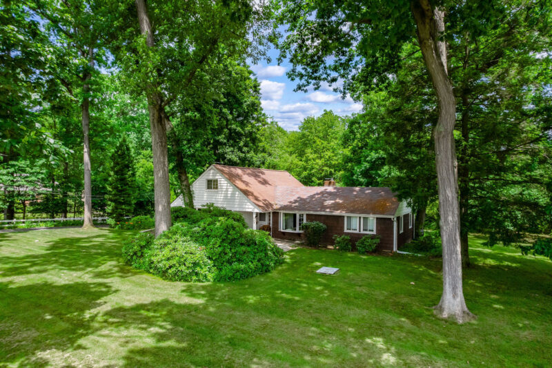 127 Weckerly ROAD — photo 3