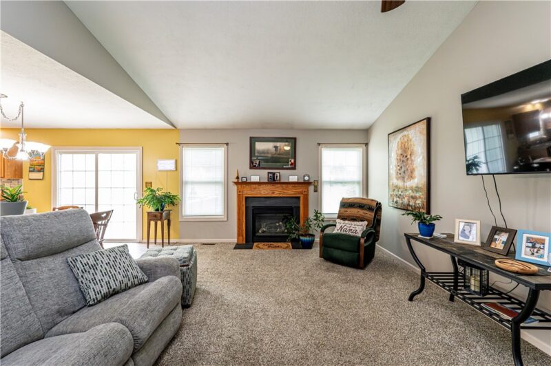 107 Ashton Dr — photo 5