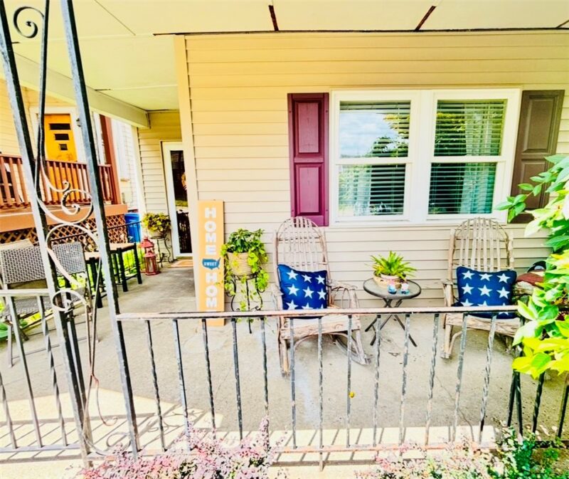 140 Boroview Ave — photo 3
