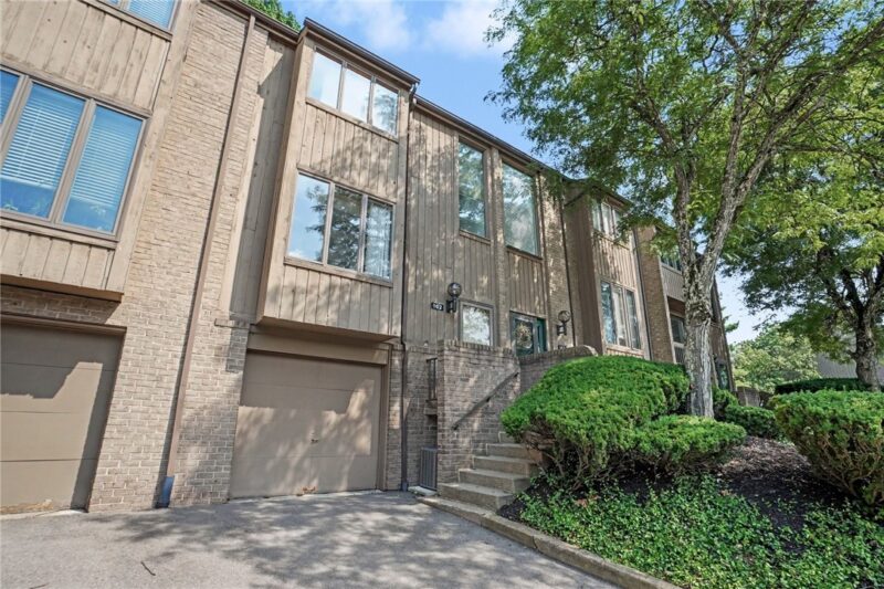 162 Linden Ct — photo 3