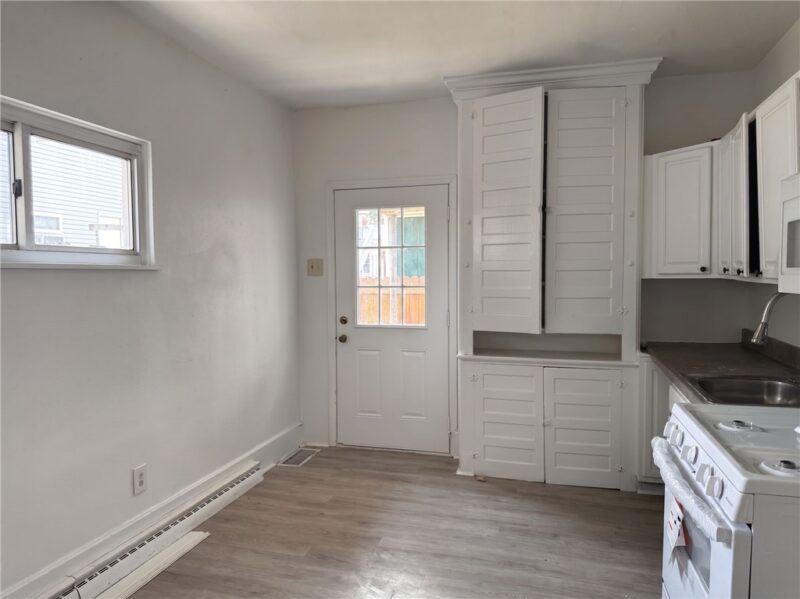 1718 Constitution Blvd — photo 6