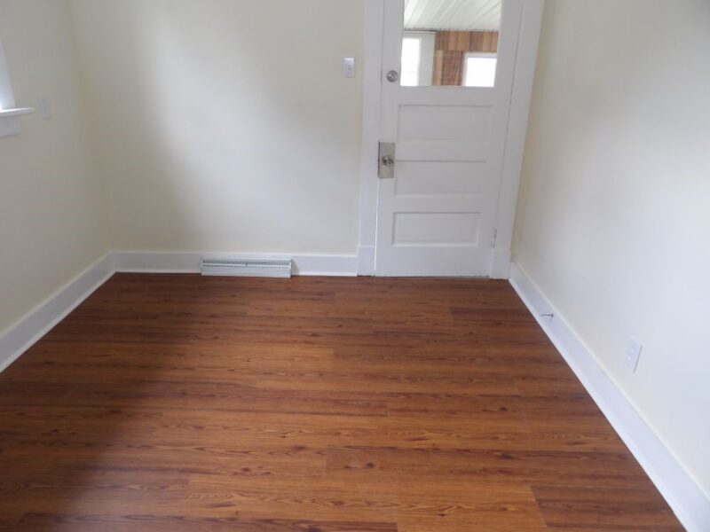 129 Lynn St — photo 4