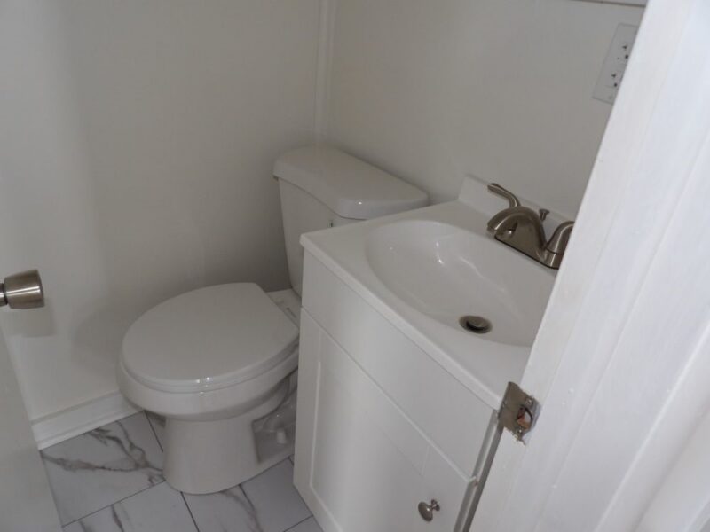 129 Lynn St — photo 5