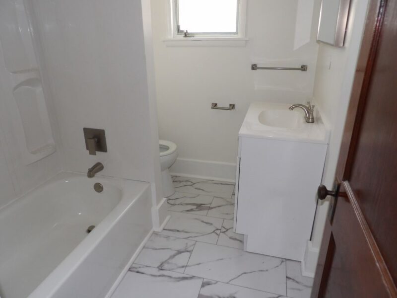 129 Lynn St — photo 6