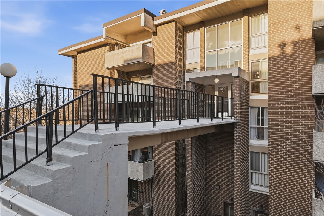 4106 Charlemagne Cir 4106 — photo 1