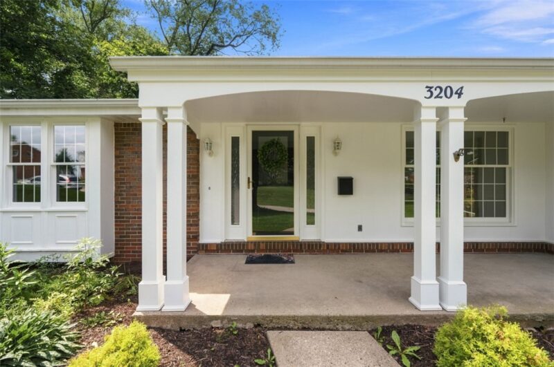 3204 Postgate Drive — photo 2