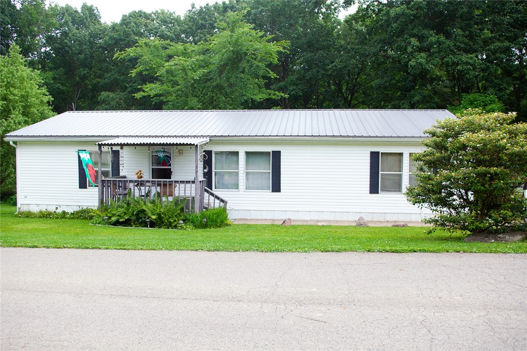 228 Sunny Hill Drive — photo 1