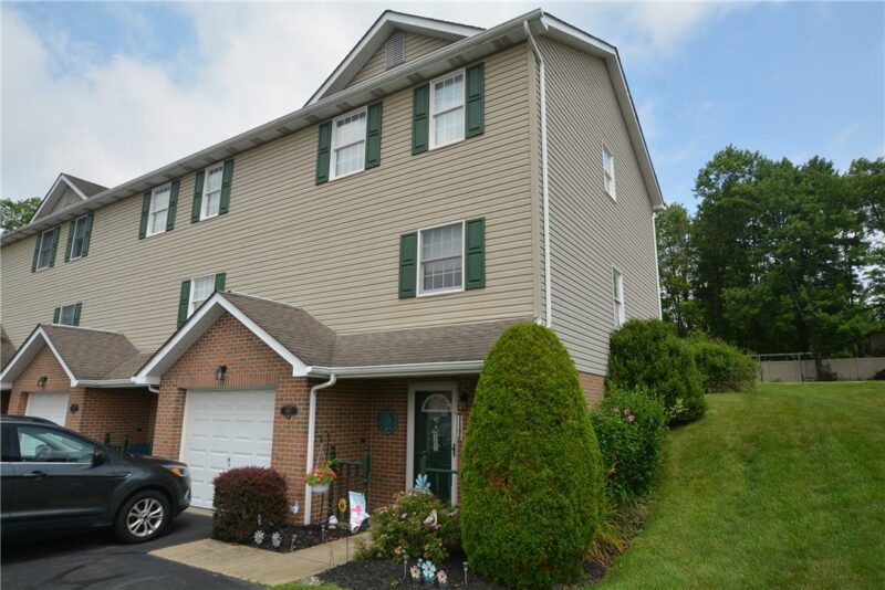 907 Stoneridge Blvd — photo 2
