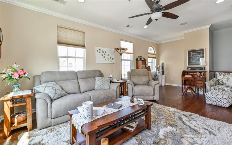 401 Pointe View Dr — photo 6