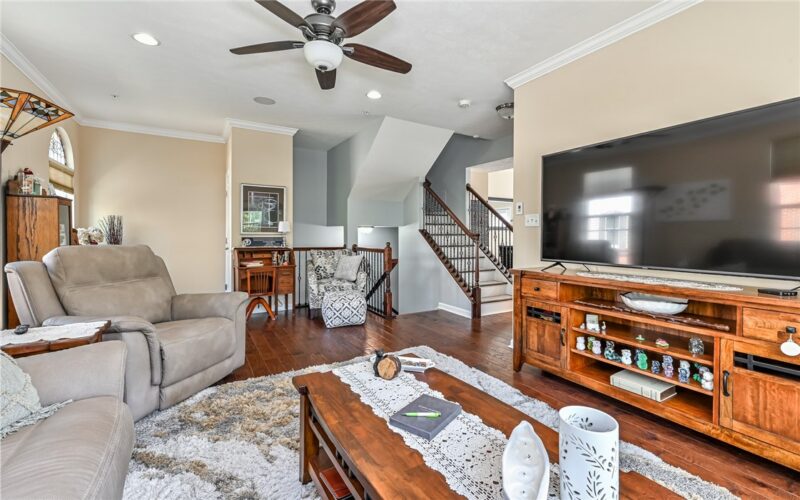 401 Pointe View Dr — photo 7
