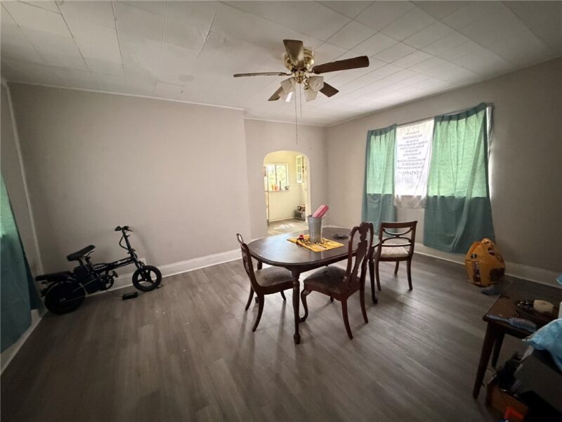 2723 Merwyn Ave — photo 4