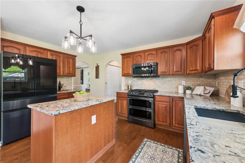 302 Davinci Ct — photo 8