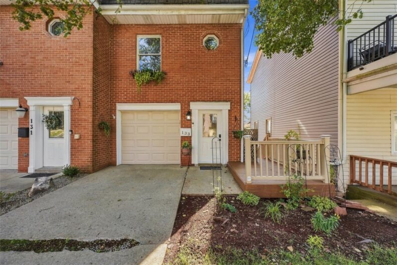 133 Meridan St — photo 3
