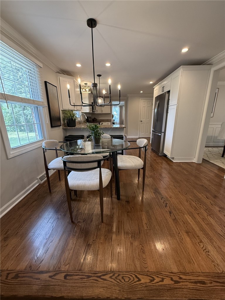 1365 Old Meadow Rd — photo 6