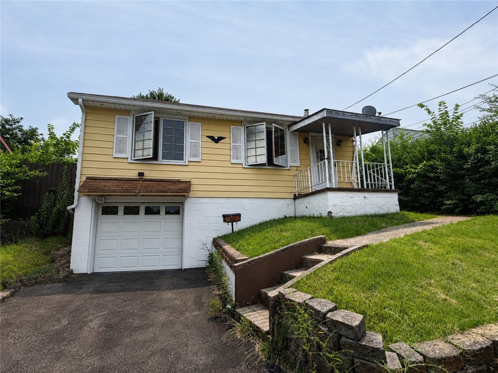 520 Pinehurst Dr — photo 1
