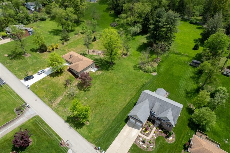 117 Valley View Drive — photo 2