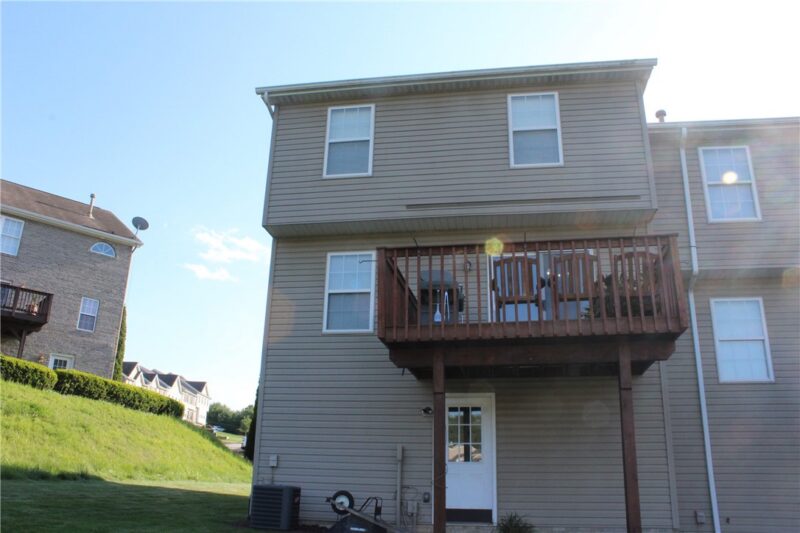 2011 Trail Side Ct — photo 2