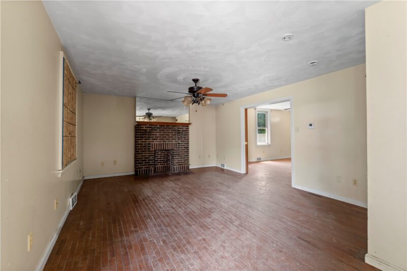 533 Woodward Ave — photo 5