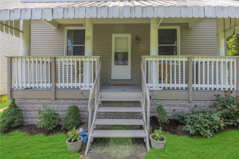 157 Wood Street — photo 2