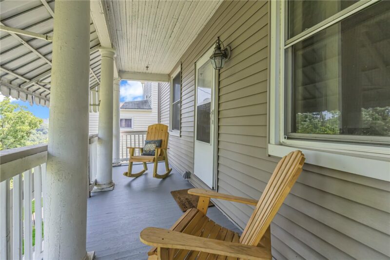 157 Wood Street — photo 3