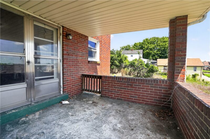 1615 Abraham St — photo 3