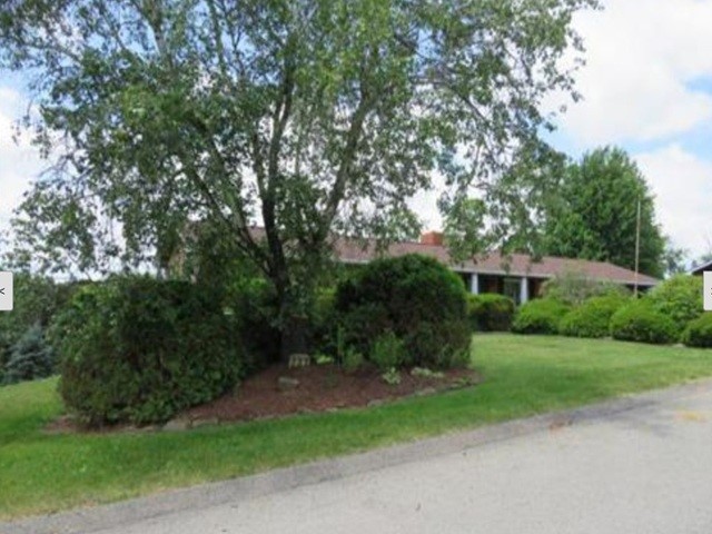 132 Sunrise Dr — photo 2