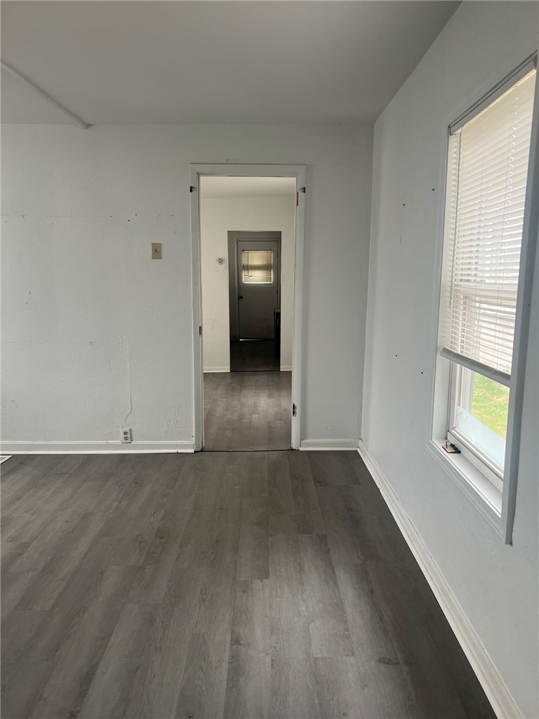 260 Cedar St — photo 3