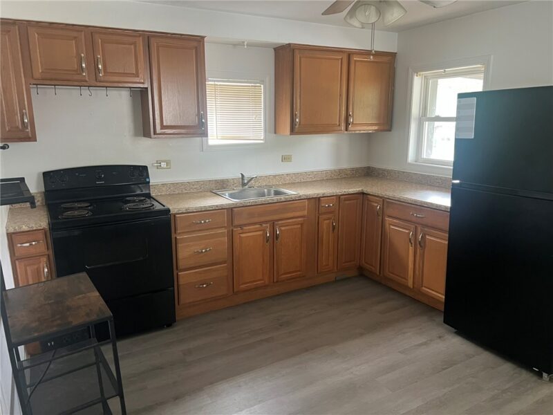 260 Cedar St — photo 7
