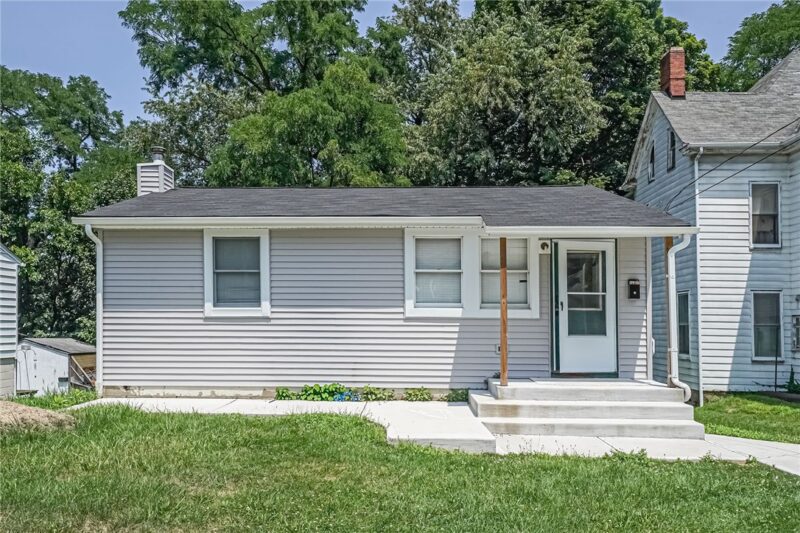 1227 Mccabe Ave — photo 2