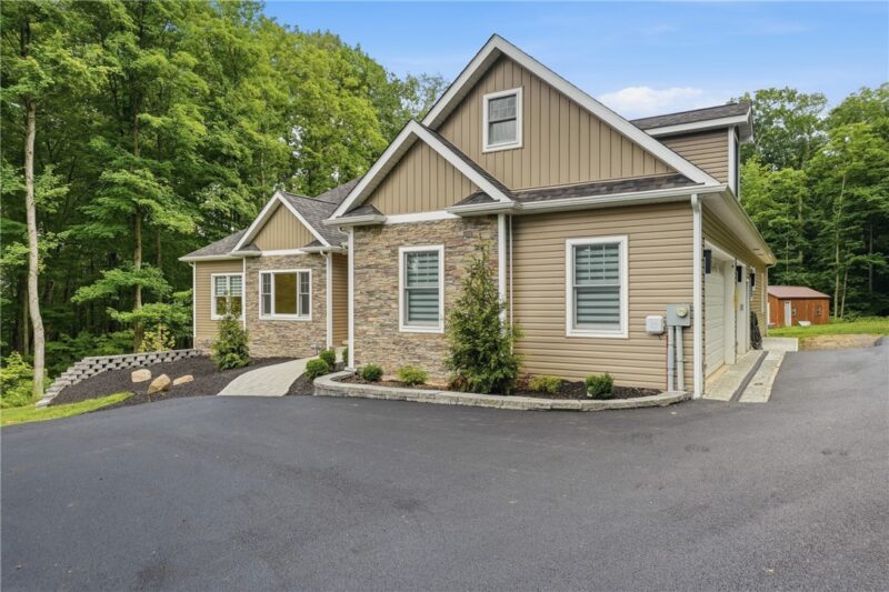 246 Tanglewood Dr — photo 3