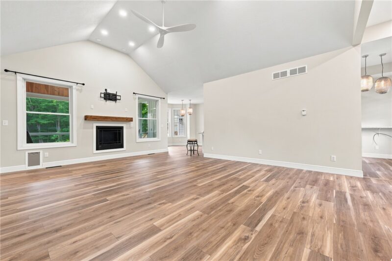 246 Tanglewood Dr — photo 5