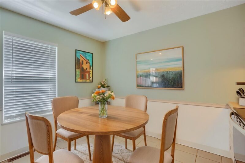 1402 Timberglen Dr — photo 5