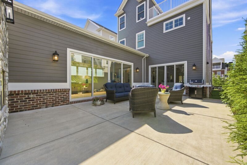 7 Carolina AVENUE — photo 4