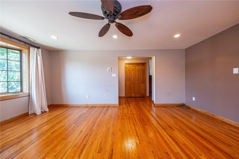 308 LUPINE DRIVE — photo 8