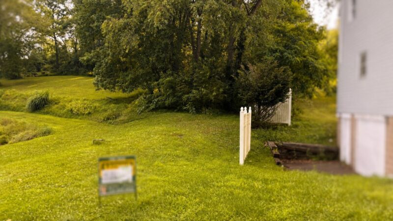 753 Evergreen ROAD — photo 3