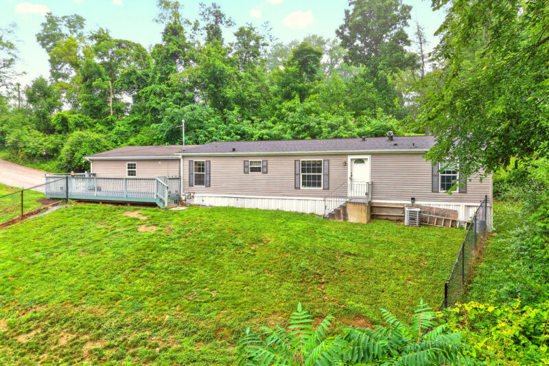 716 Hamilton AVENUE — photo 7