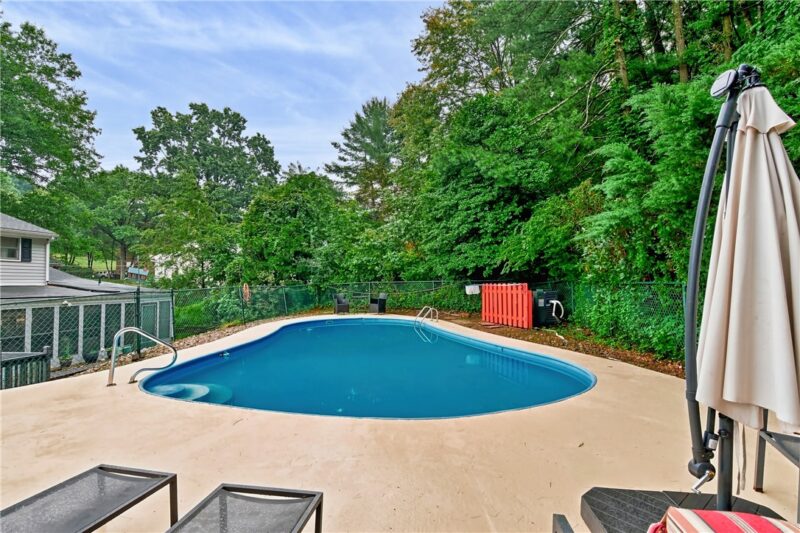 107 Windgate — photo 3
