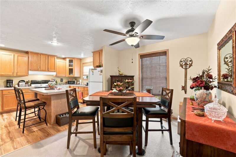 1134 Atlantis Dr — photo 5