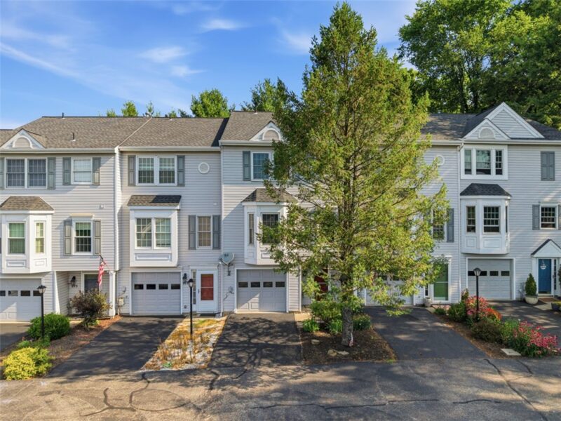 279 Cordial Dr — photo 3