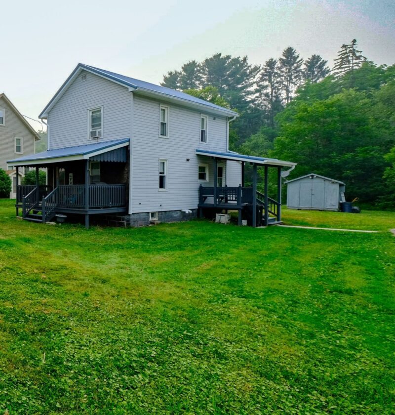 2319 Waterson ROAD — photo 4
