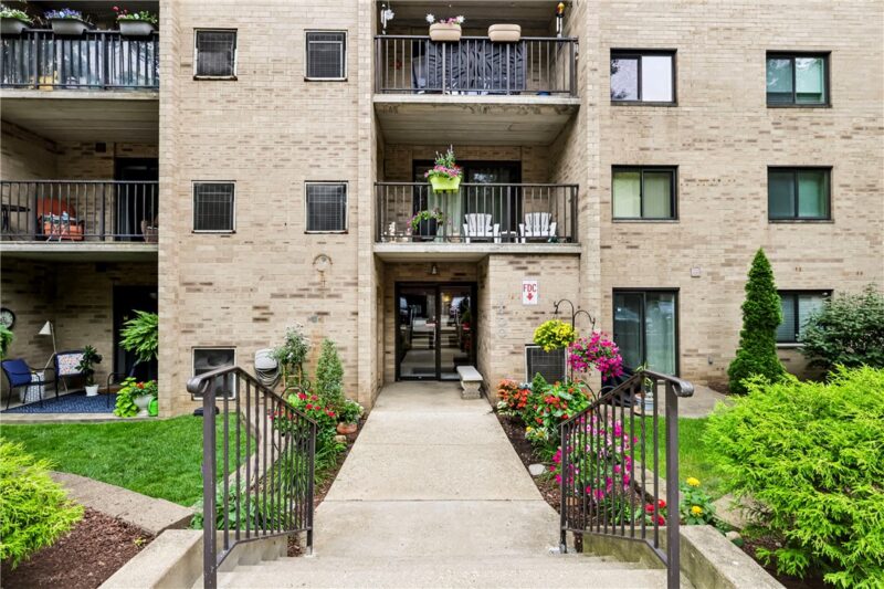 1400 Smokey Wood Dr 804 — photo 3