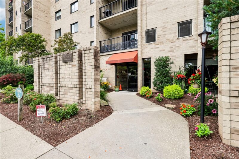1400 Smokey Wood Dr 804 — photo 4
