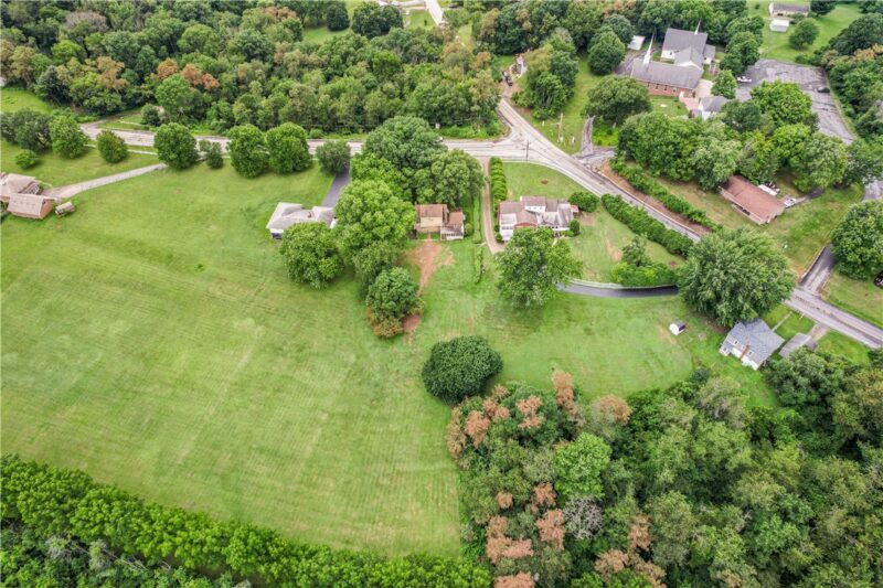 434 Fairview Rd — photo 3